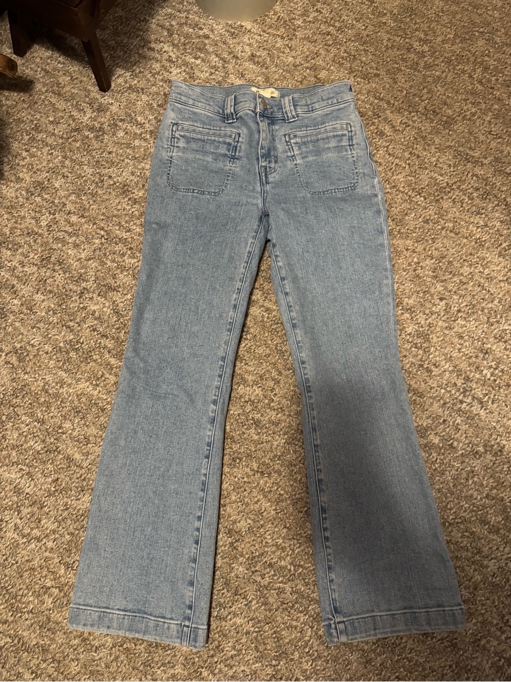 Madewell Light Blue Mid-rise Kick Out Jeans size 27